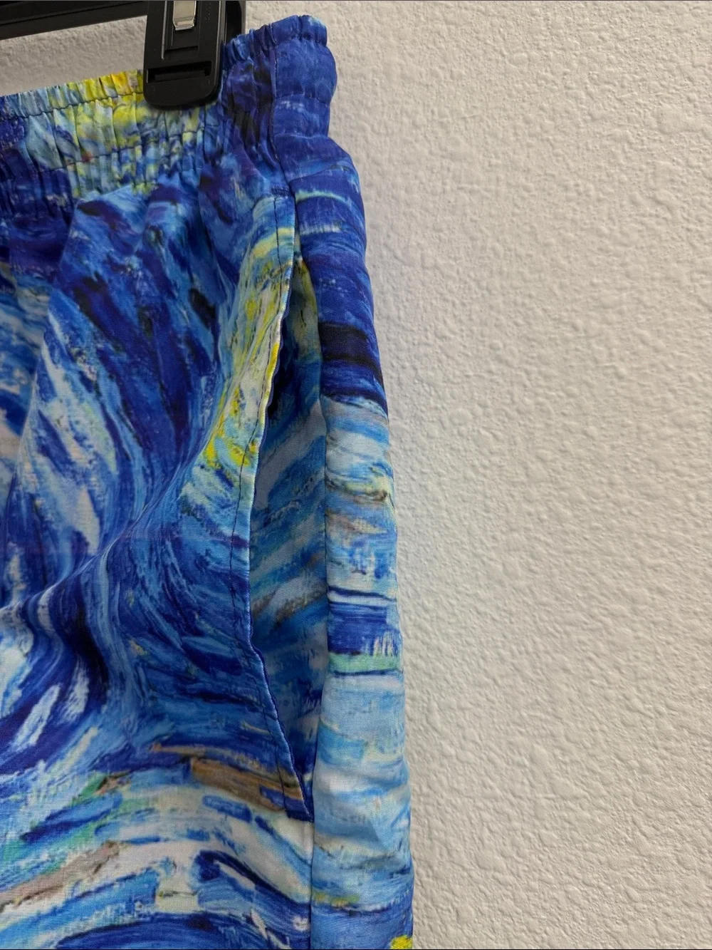 REBEL Vengeance Men's Blue 'Starry Night' Van Gogh Shorts size medium